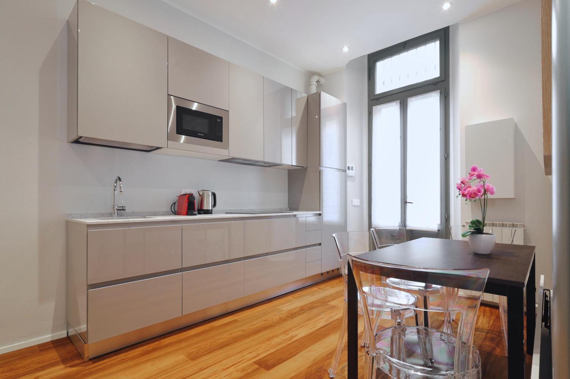 Joivy Modern Flat Near Duomo Di Appartamento